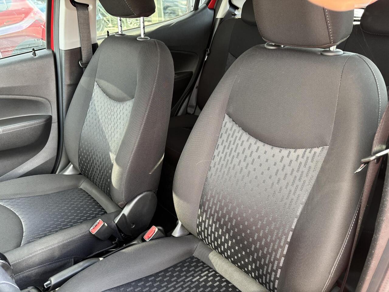 Opel KARL 1.0 Rocks Online Edition Cruise control/ Apple Carplay