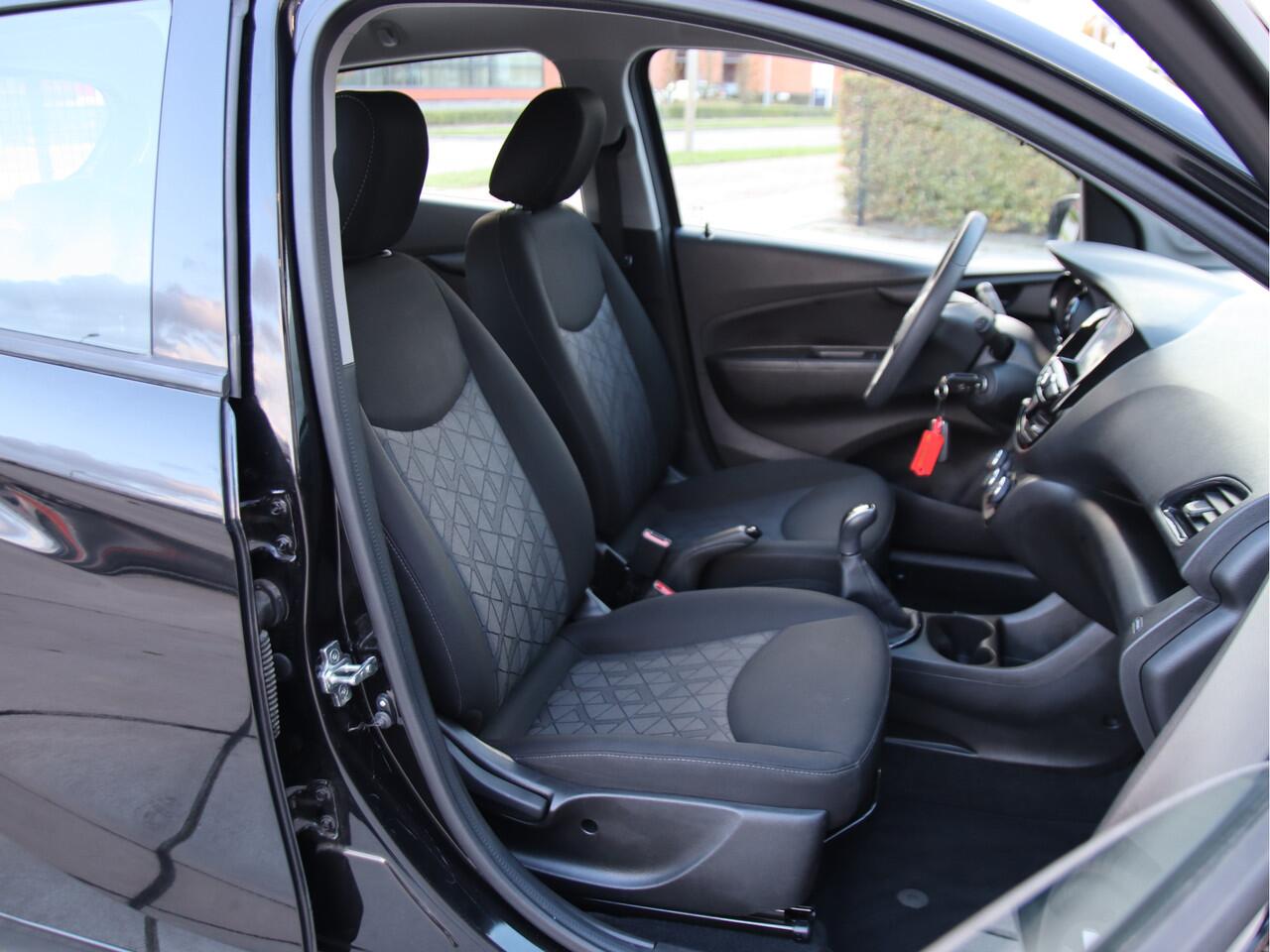 Opel KARL 1.0 ecoFLEX 120 Jaar Edition IntelliLink Carplay-Navi, Cruise, NL auto Eindejaar aanbieding!