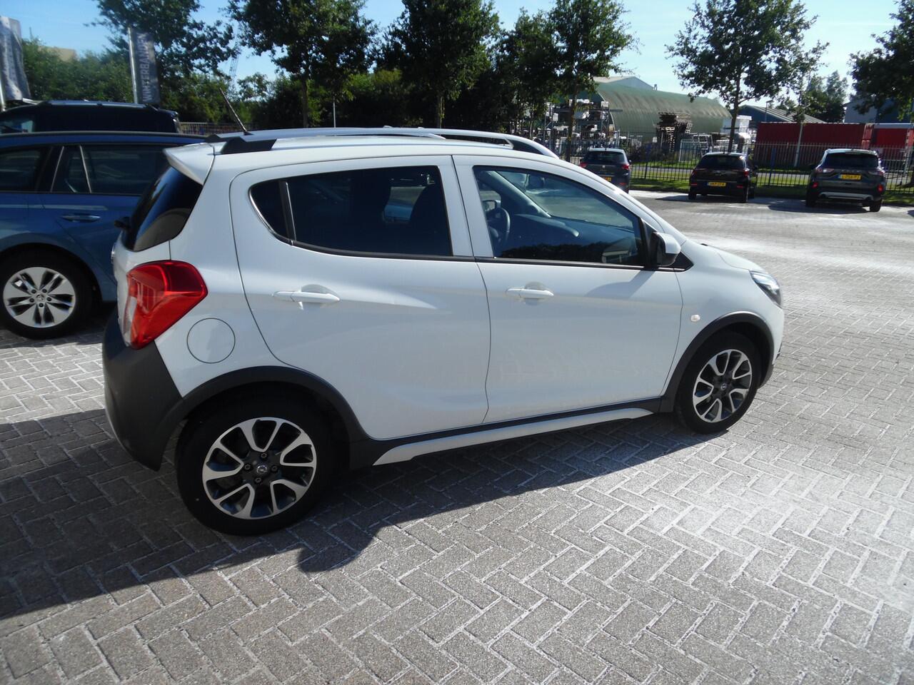 Opel KARL 1.0 Rocks Online Edition