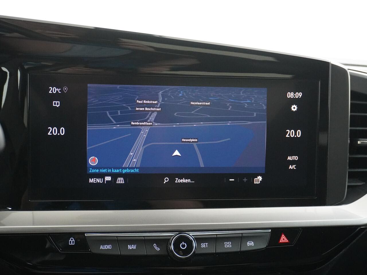 Opel MOKKA 1.2T 131PK Apple Carplay Android Auto Adaptieve Cruise Control Navi Ecc 360°Camera Stoelverwarming Ultimate Stuurverwarming Lmv 18" Bi-Tone Lak Regen-Lichtsensor Led-Matrix 100% Dealeronderhouden Origineel Nederlandse Auto 1e Eigenaar