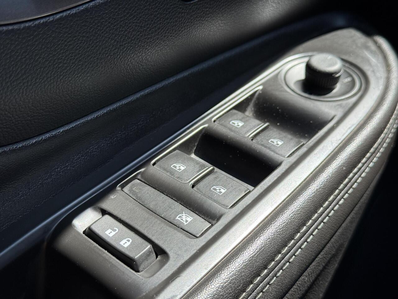 Opel MOKKA X 1.4 Turbo Innovation 1e Eigenaar,Navi,Leder,Camera,6 Bak,Stoelverw,141pk,Stuurverw,Lm velgen,Pdc V+A,Dealer Onderhouden,Clima,Cruise,Apk tot 08-2027