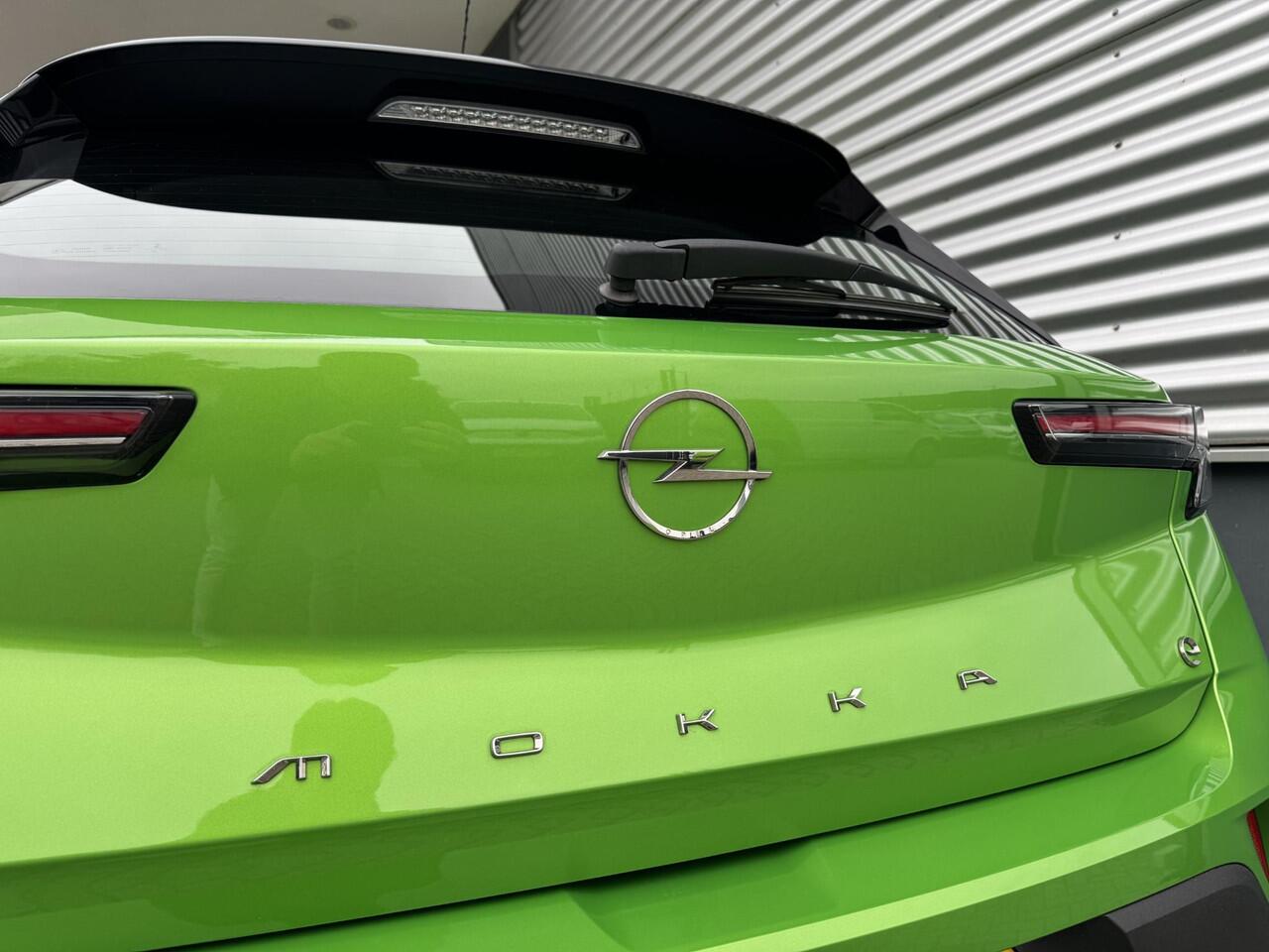 Opel MOKKA Mokka-e Edition 3-FASEN 50kWh 136pk | NAVI PRO | 180° CAMERA + SENSOREN | KEYLESS | CLIMA | ISOFIX | DAB+ | APPLE CARPLAY / ANDROID AUTO | WARMTEPOMP |