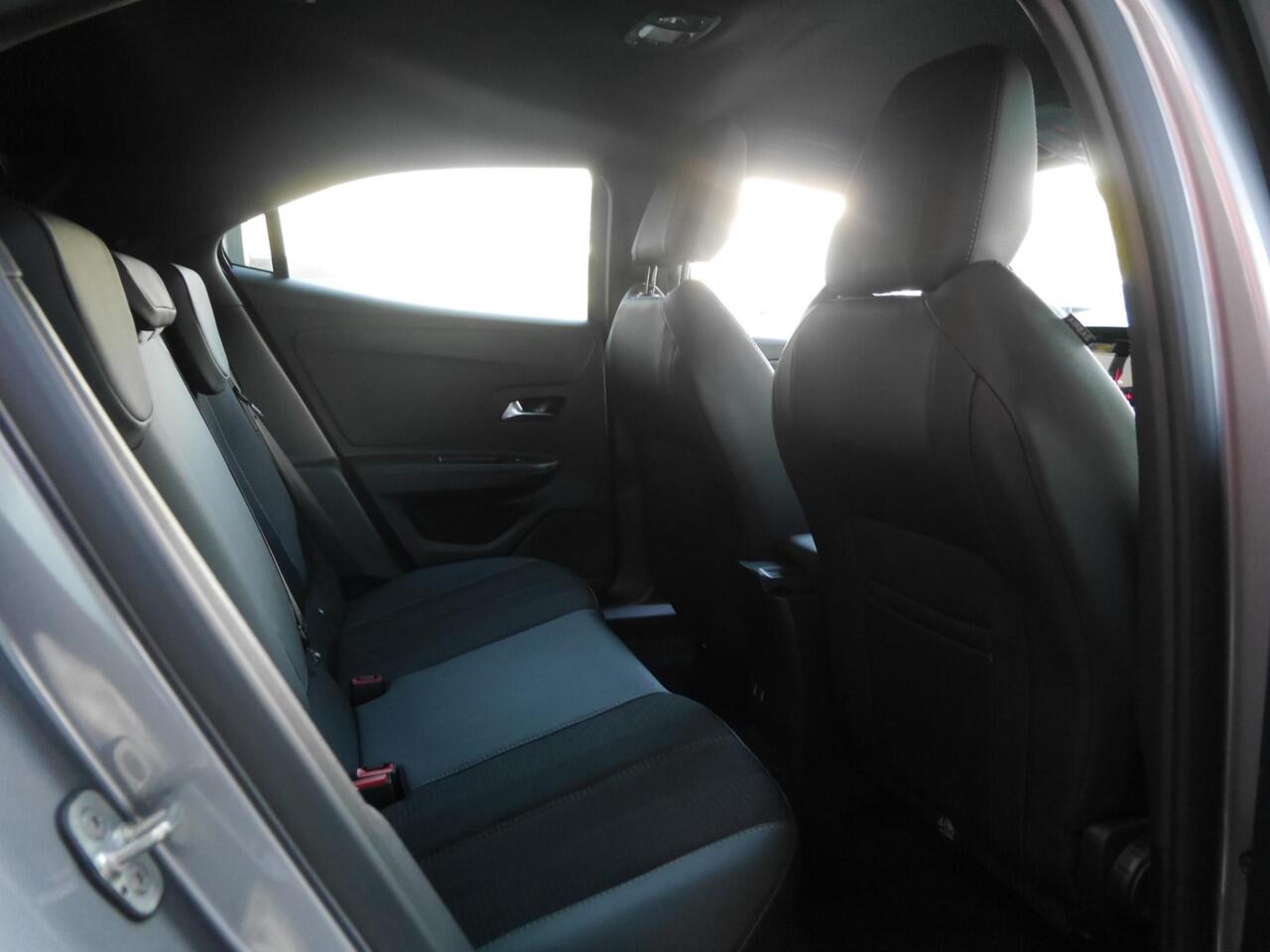 Opel MOKKA 1.2 Turbo GS | Nieuwe auto | Keyless entry en start | Full led | 18 inch lichtmetalen velgen | Adaptive cruise control | Stoel en stuurverwarming | Draadloze telefoonoplader