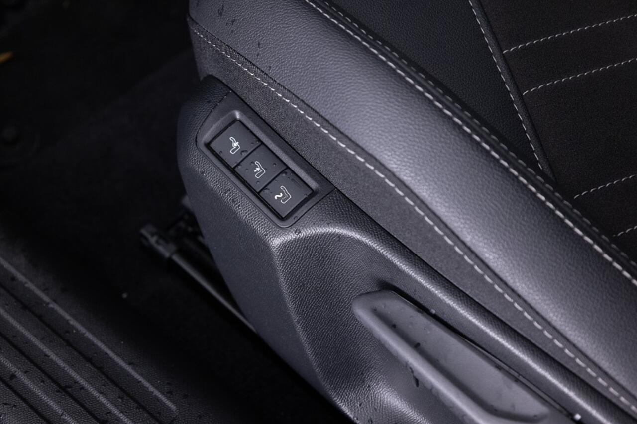 Opel MOKKA Mokka-e Ultimate 50 kWh | Half LEDER | Full LED | CRUISE | PDC