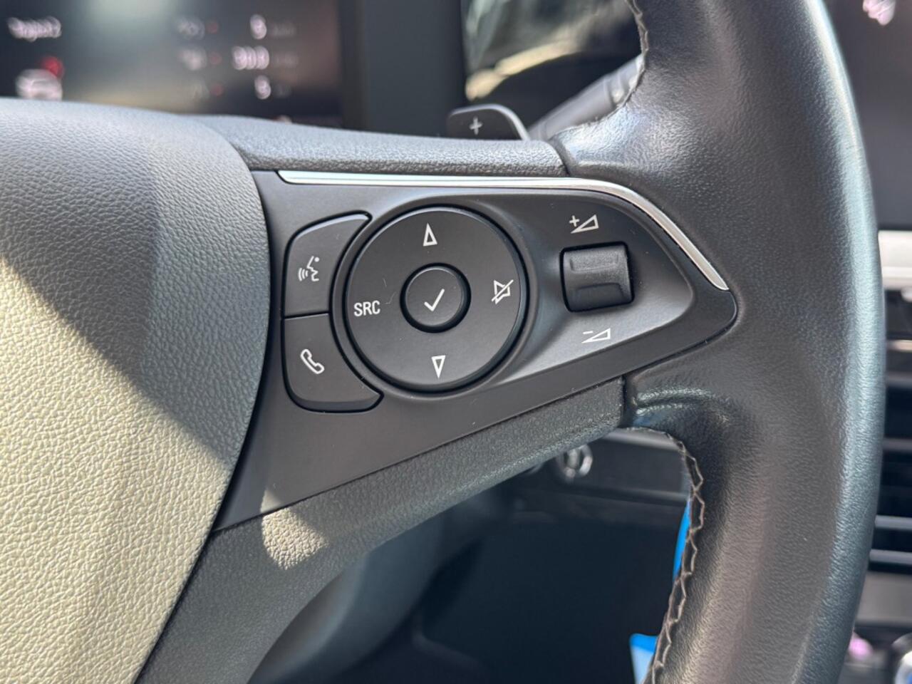 Opel MOKKA 1.2 TURBO AUT. 130PK HALF-LEER LED NAVI CAMERA TREKHAAK CARPLAY PDC