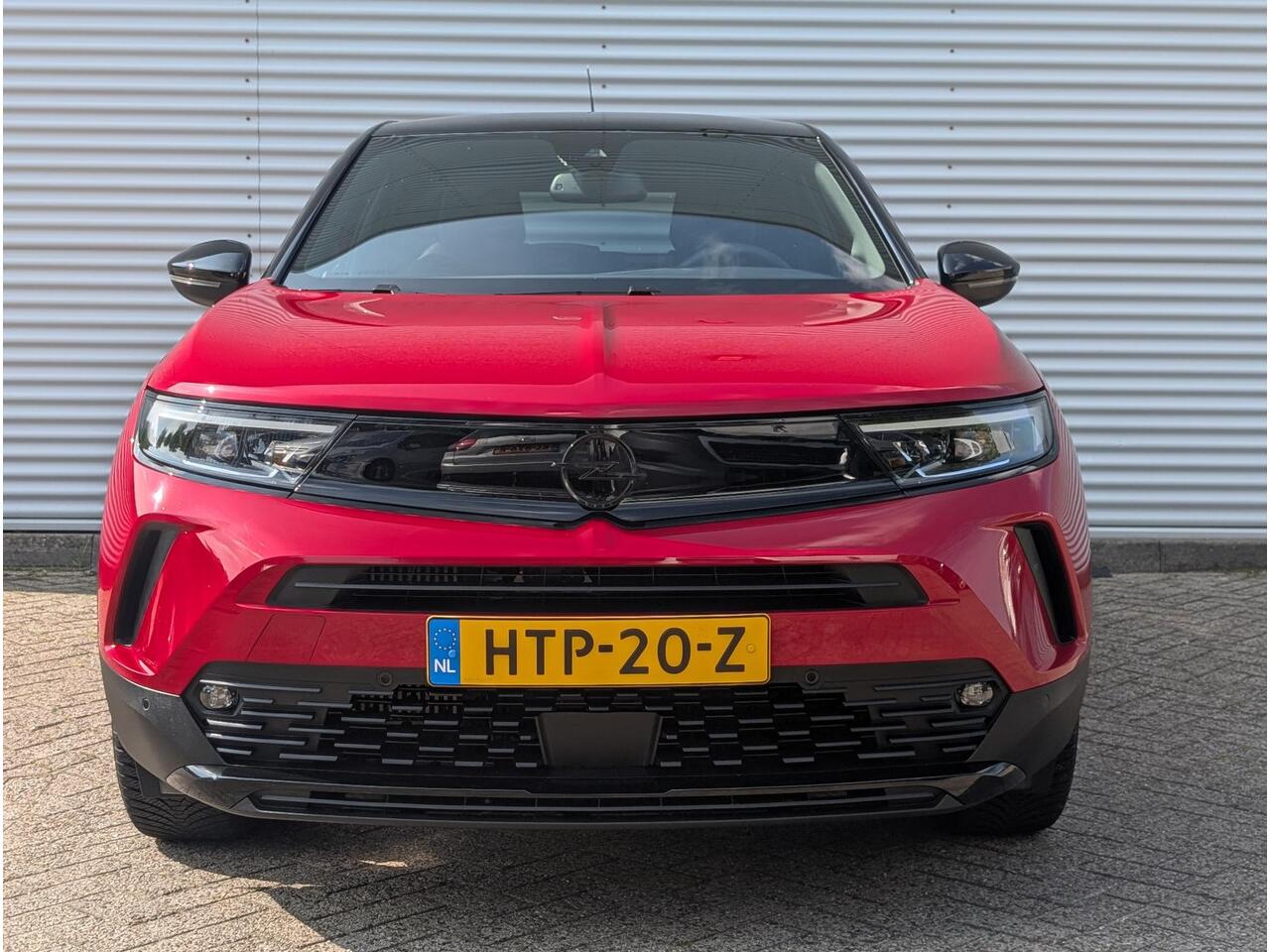 Opel MOKKA Ultimate+ 1.2 Turbo 136pk | STOELMASSAGE | ALCANTARA/LEDER | LED MATRIX | KEYLESS | NAVI PRO | WINTER PACK | ISOFIX | DAB+ |