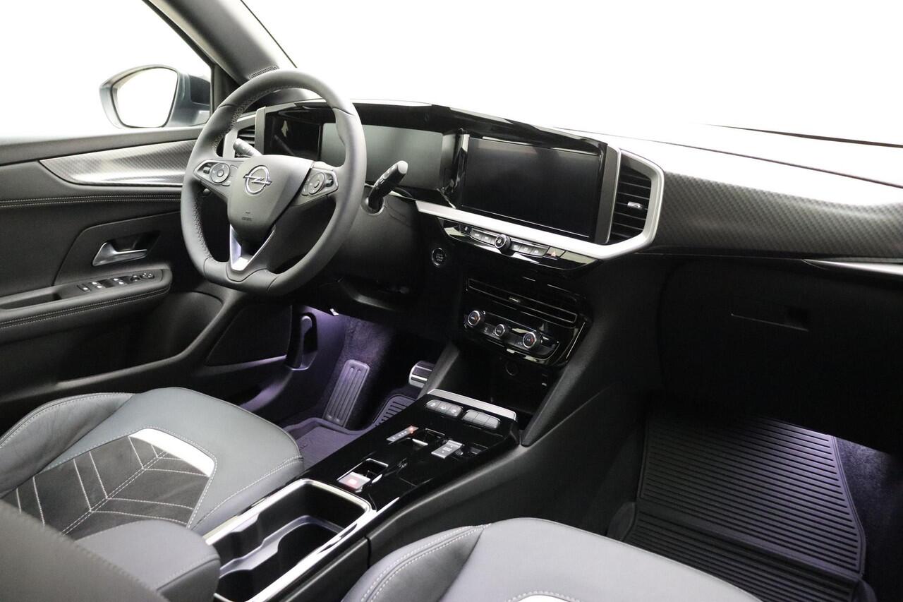 Opel MOKKA 1.2 Turbo Ultimate 130 PK Automaat | Climate control | Keyless | Navigatie via Appla Carplay | Alcantara bekleding | Zwart dak | Lichtmetalen velgen