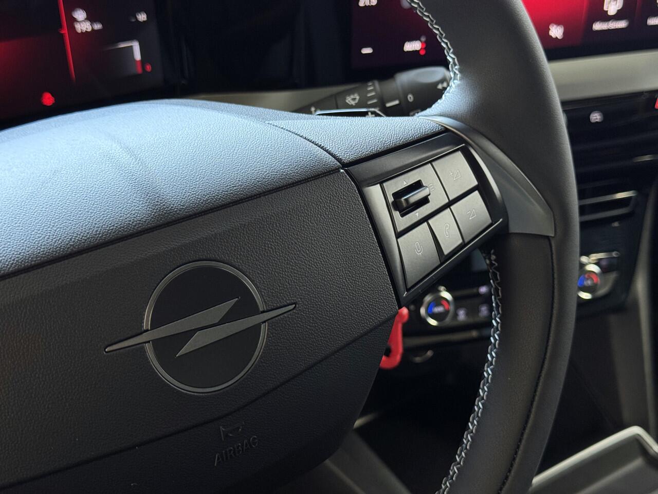 Opel MOKKA 1.2 TURBO 130PK ? NIEUW MODEL ? GS LINE / BLACK PACK 360.CAM CARPLAY STOEL/STUUR VERW CAMERA ?Top Auto's Wijchen , 30 Jaar Specialist in Opel : Alle Type's : Ultimate / GS / Edition / Business , Zowel PHEV / HEV / MHEV / TURBO / HYBRID / Benzine ?