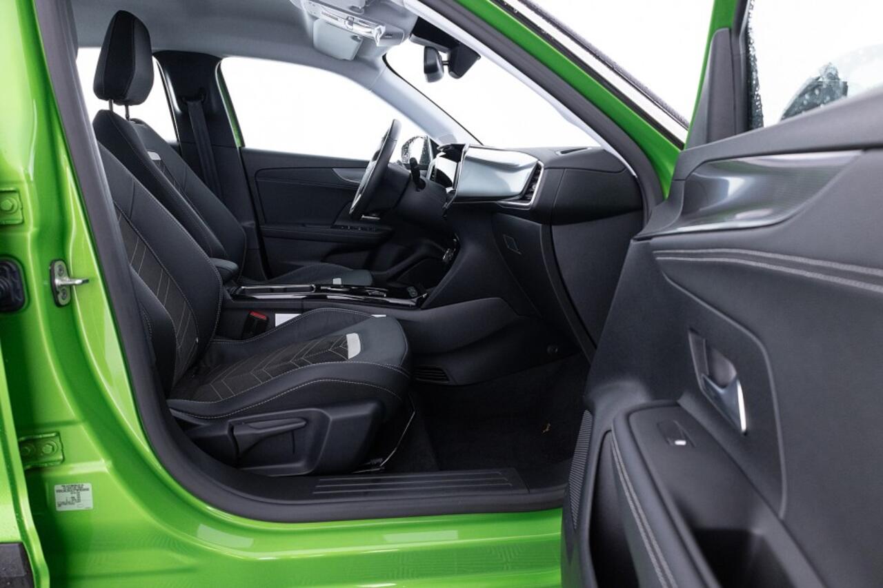 Opel MOKKA Mokka-e Ultimate 50 kWh | Half LEDER | Full LED | CRUISE | PDC