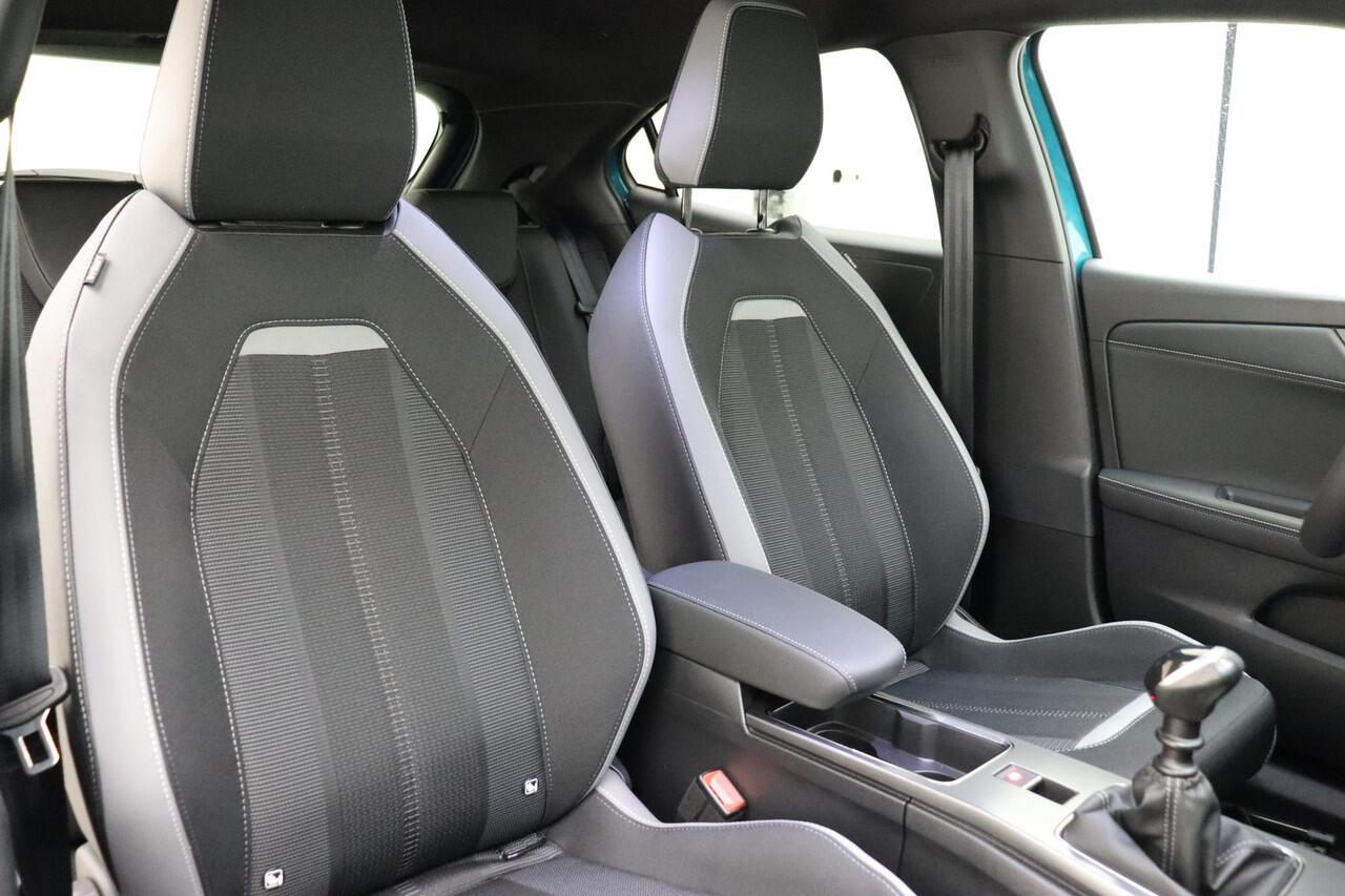 Opel MOKKA 1.2 Turbo GS | ¤5.700,- demo voordeel! | Navigatie | Keyless | 18'' lichtmetalen velgen | Dodehoekdetectie | Adaptieve cruise control | Stuurwiel verwarmd