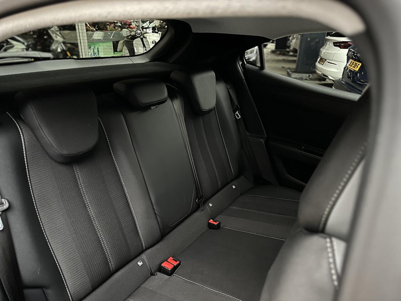 Opel MOKKA 1.2 Business Elegance Navi/Pdc/Camera/Led