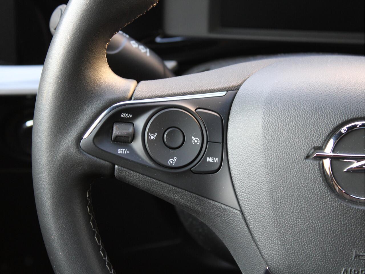 Opel MOKKA 1.2 Turbo 100PK Level 4 Camera/Climate/Cruise/PDC/AppleCarplay/HalfLeer/17inch