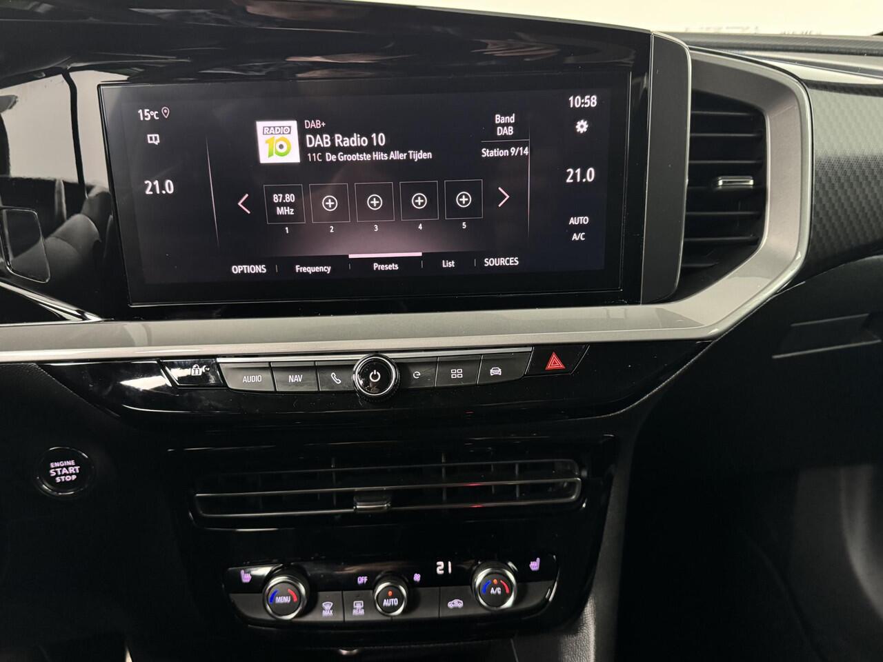 Opel MOKKA Mokka-e Ultimate 50-kWh 11kw bl. | Stuur/ stoelverwarming | Navigatie | Achteruitrijcamera | DAB+ |