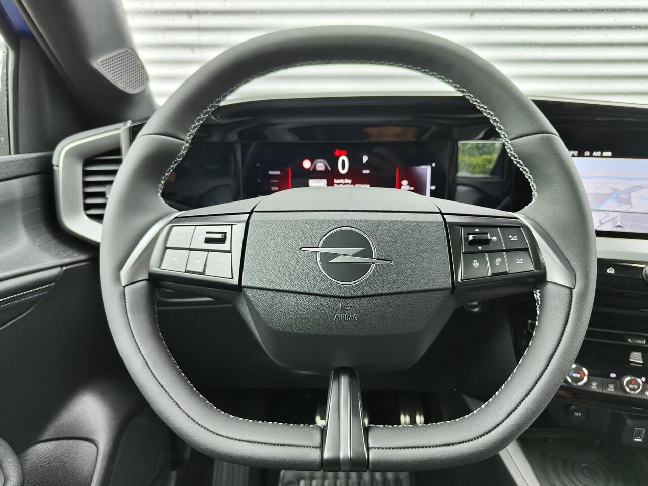 Opel MOKKA GS 1.2 Turbo Hybrid 136pk | STOELVERWARMING | STUURVERWARMING | CLIMATE CONTROL | DRAADLOZE TELEFOONLADER | NAVI | CAMERA