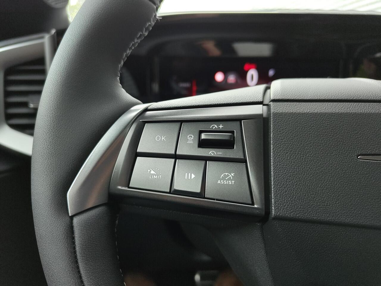 Opel MOKKA GS 1.2 Turbo Hybrid 136pk | STOELVERWARMING | STUURVERWARMING | CLIMATE CONTROL | DRAADLOZE TELEFOONLADER | NAVI | CAMERA