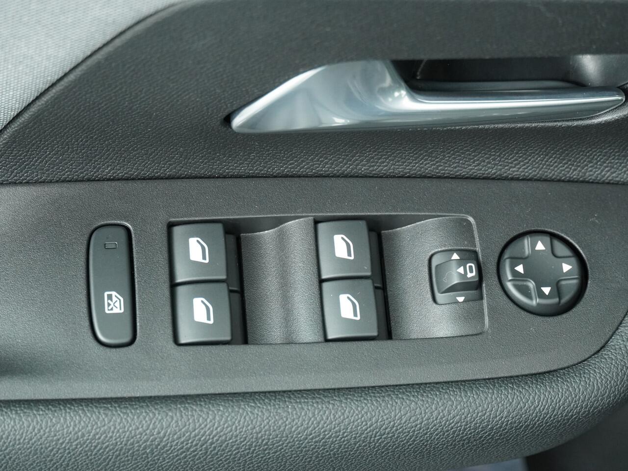 Opel MOKKA 1.2 Turbo Edition Navi/17"LM /Clima/Cruise/Camera