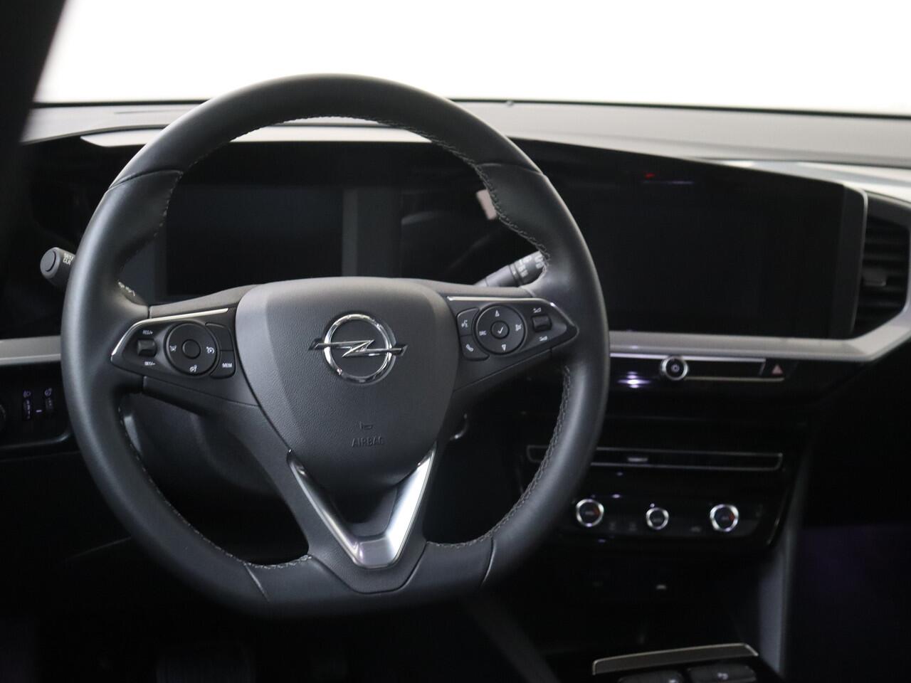 Opel MOKKA Mokka-e Elegance 50-kWh 11kw bl. | Navigatie by App | Climate Control | Camera en Parkeerhulp Achter |