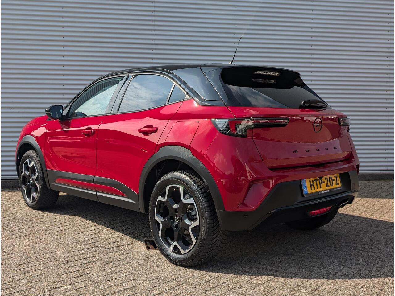 Opel MOKKA Ultimate+ 1.2 Turbo 136pk | STOELMASSAGE | ALCANTARA/LEDER | LED MATRIX | KEYLESS | NAVI PRO | WINTER PACK | ISOFIX | DAB+ |