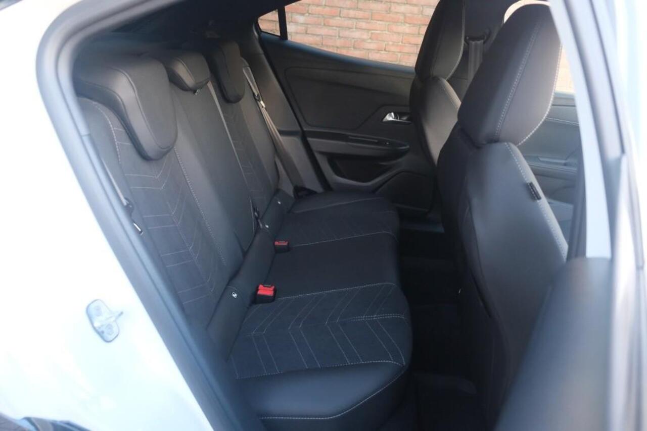 Opel MOKKA 1.2 Turbo 130pk EAT8 GS | Nieuw Model ! | App Connect | Climate | Cruise | PDC | Winter Pakket