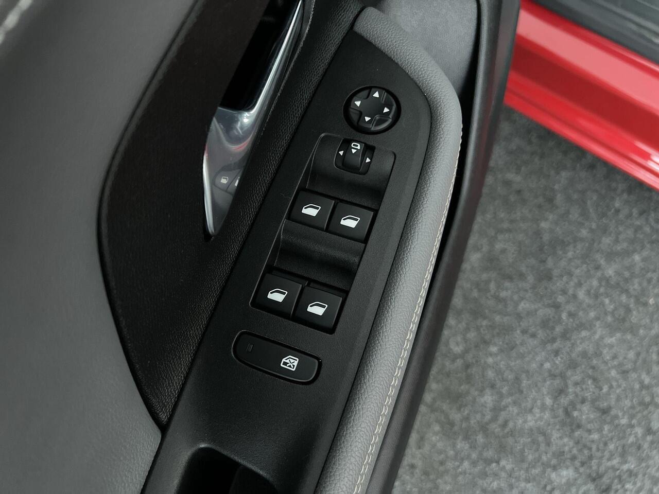 Opel MOKKA 1.2 Turbo Ultimate | Rijklaar | Allseason banden |