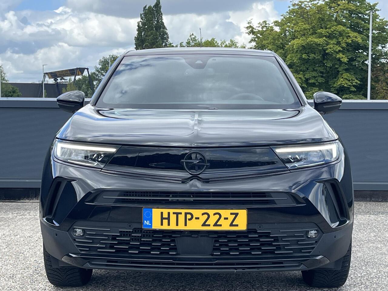 Opel MOKKA Ultimate+ 1.2 Turbo 130pk EAT8 | STOELMASSAGE | ALCANTARA/LEDER | LED MATRIX | KEYLESS | NAVI PRO | WINTER PACK | ISOFIX | DAB+ |
