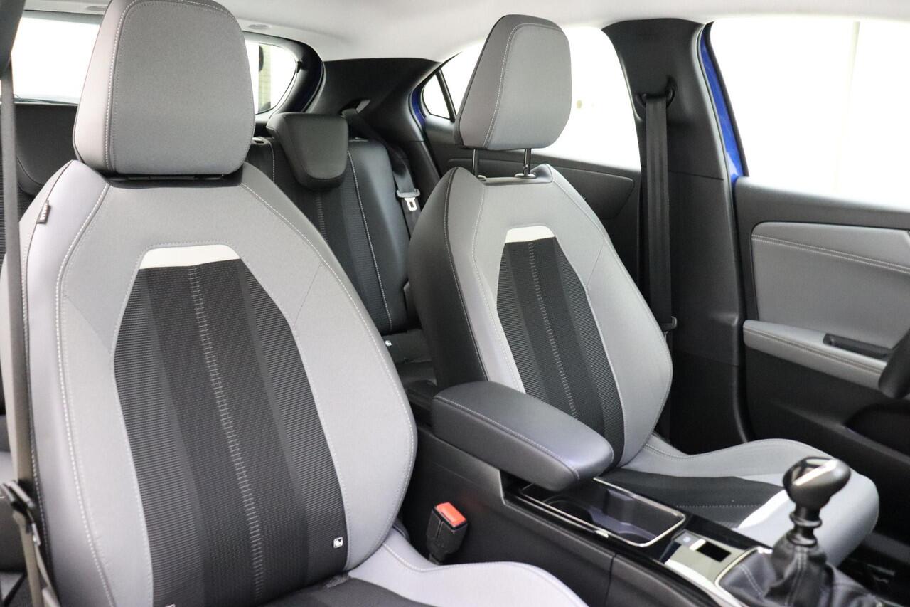 Opel MOKKA 1.2 Turbo Elegance 130pk | Navigatie | Camera | Climate Control | Cruise Control | Dodehoek detectie | Lichtmetalen Velgen | Parkeersensoren