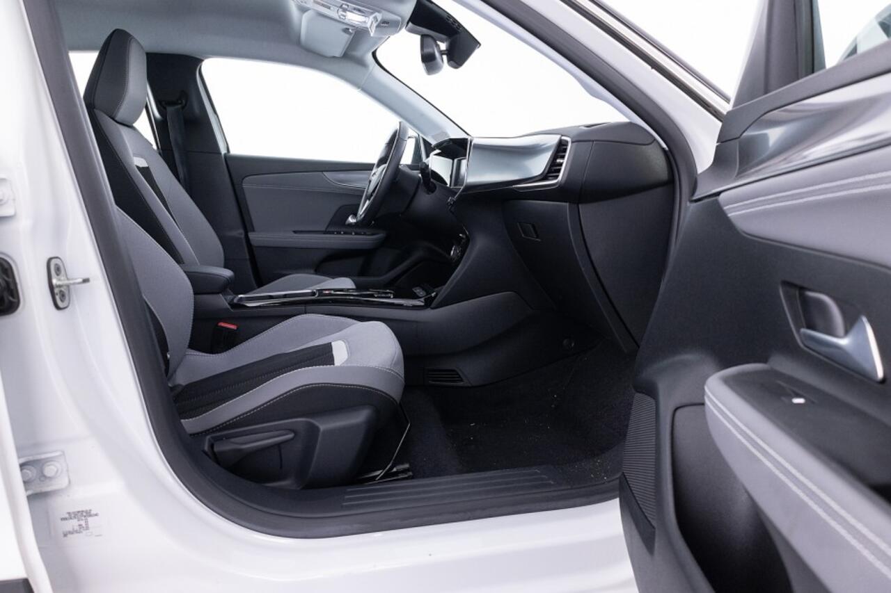 Opel MOKKA Mokka-e Elegance 50 kWh | SOH 100% | Full LED | NAVI | Half LEDER | PDC | Stoelverwarming