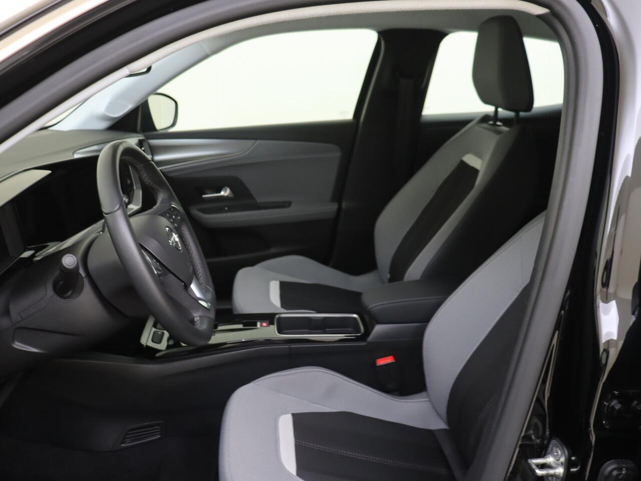 Opel MOKKA Mokka-e Elegance 50-kWh 11kw bl. | Navigatie by App | Climate Control | Camera en Parkeerhulp Achter |