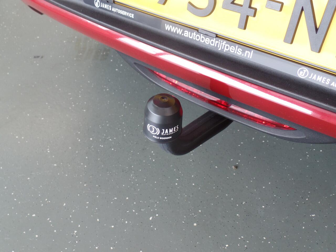 Opel MOKKA 1.2 Edition Navigatie, Cruise controle, Elek ramen V/A, Trekhaak, Led verlichting, To tone kleur, Nederlandse auto, 51.000km!! Bovag afleverpakket 695,-