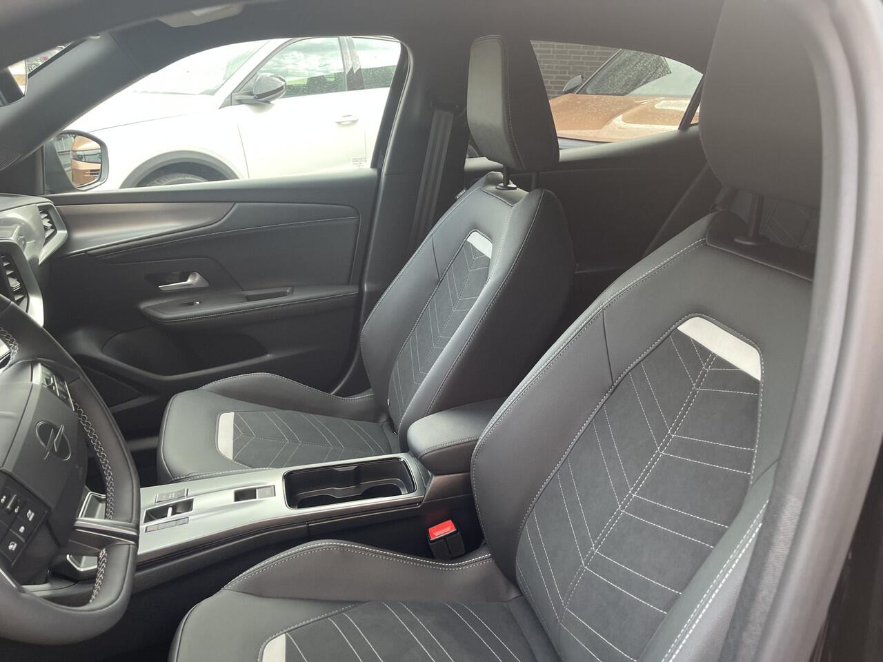 Opel MOKKA 1.2 Turbo GS Automaat Leder/Alcantara/Massage + stoel en stuur verwarming.