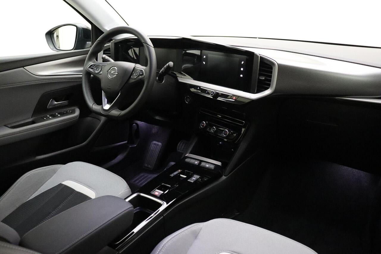 Opel MOKKA Electric Level 3 50 kWh | Navigatie | Climate control | Keyless start | Camera | Parkeersensoren | Lichtmetalen velgen | Bluetooth | Cruise control