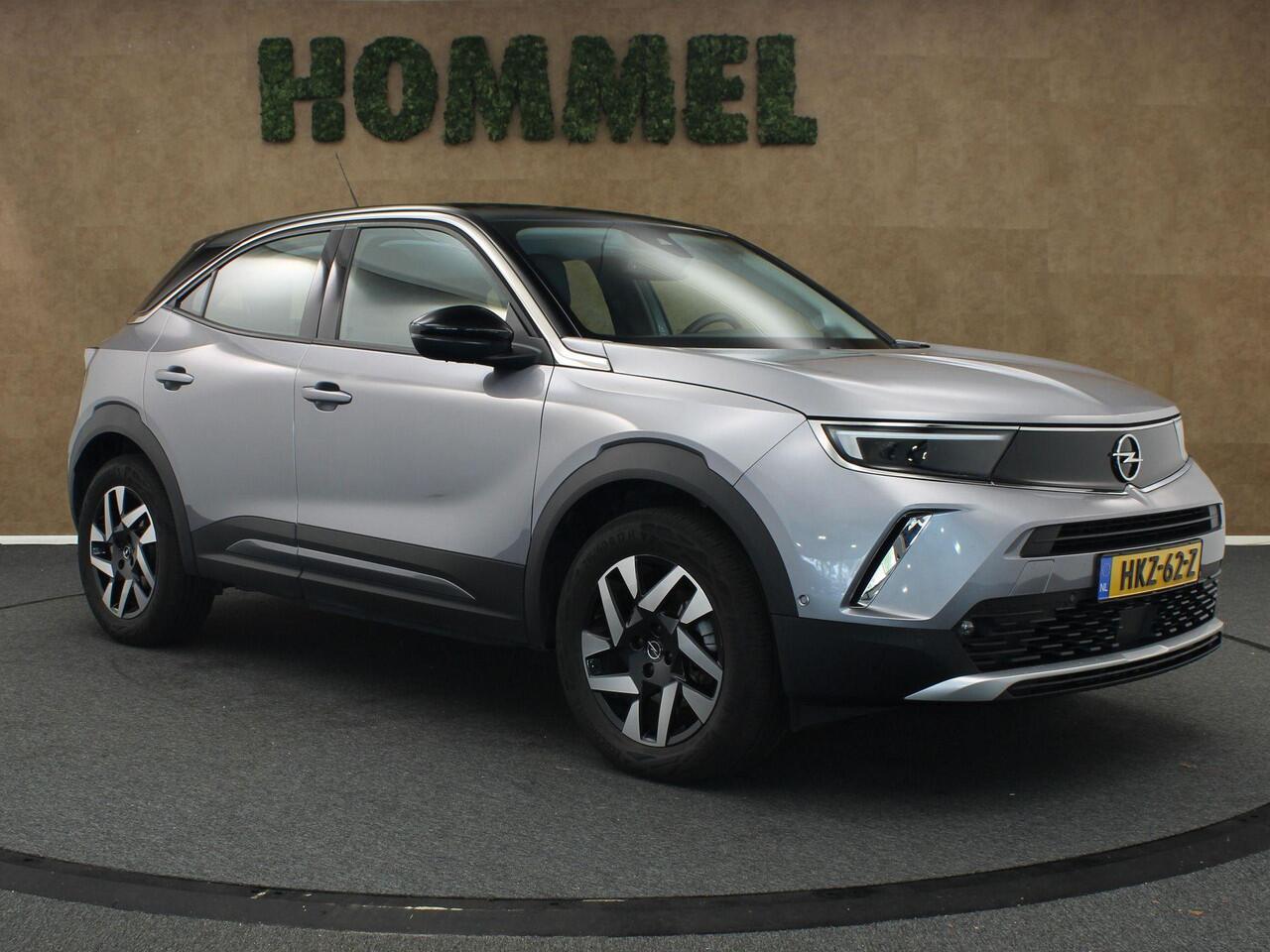 Opel MOKKA Mokka-e Level 3 50 kWh - SOH 99,8 % !!- NAVIGATIE - PARKEERSENSOREN VOOR/ ACHTER - TWO TONE LAK - 17 INCH LICHT METALEN VELGEN - DODEHOEK DETECTIE - KEYLESS ENTRY/ START - LICHT/ REGENSENSOR - CAMERA