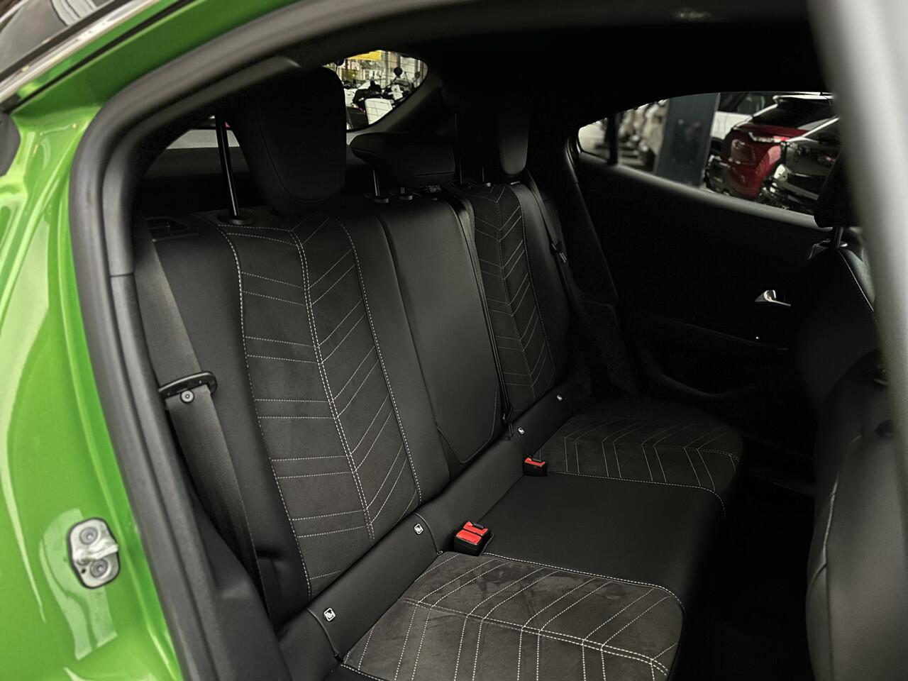 Opel MOKKA 1.2 Turbo Ultimate Stoel stuur verwarming/ Camera / ECC.