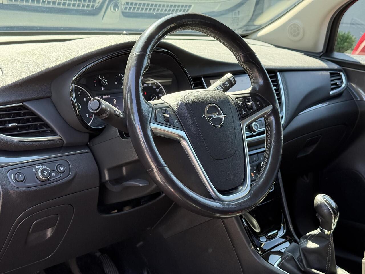 Opel MOKKA X 1.4 Turbo Innovation 1e Eigenaar,Navi,Leder,Camera,6 Bak,Stoelverw,141pk,Stuurverw,Lm velgen,Pdc V+A,Dealer Onderhouden,Clima,Cruise,Apk tot 08-2027