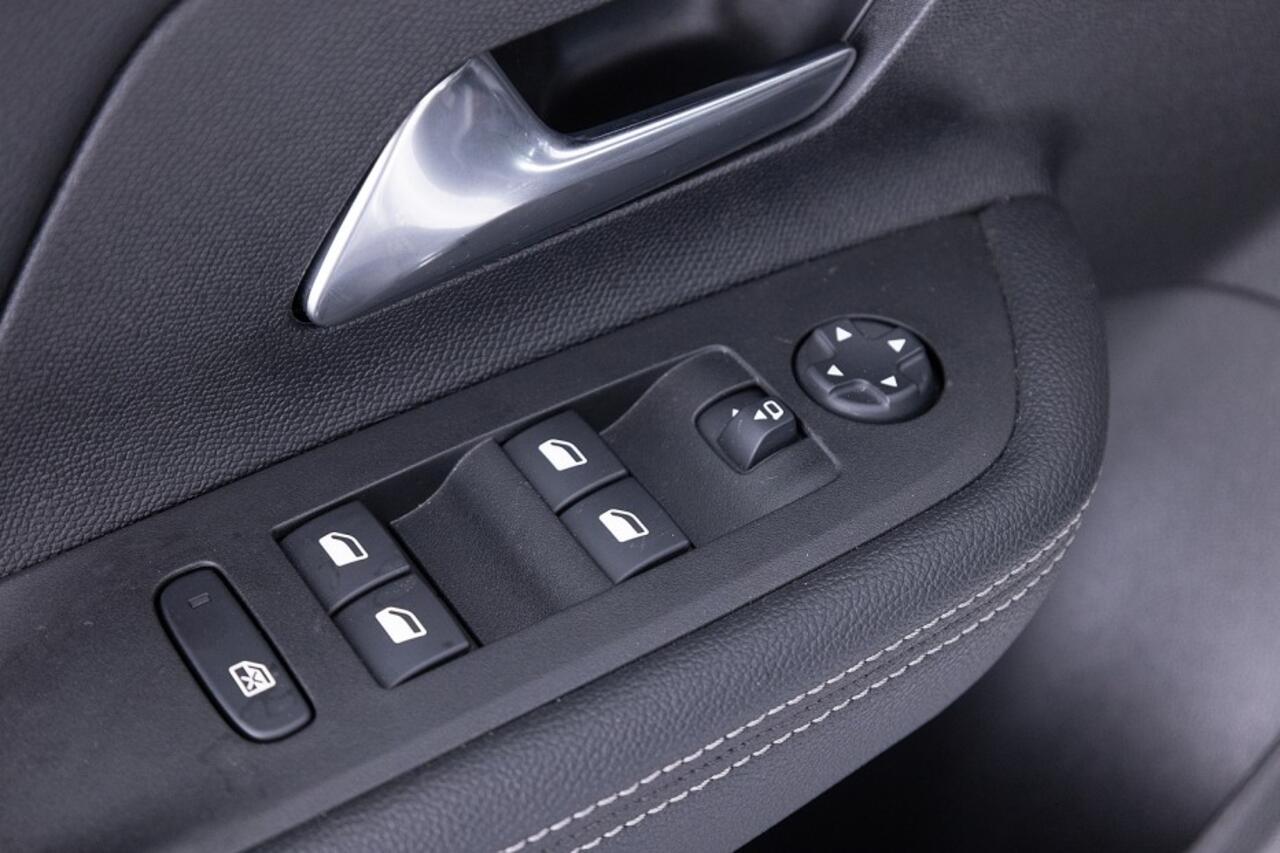 Opel MOKKA Mokka-e GS Line 50-kWh | SOH 100% | Half LEDER | ECC | Full LED | NAVI