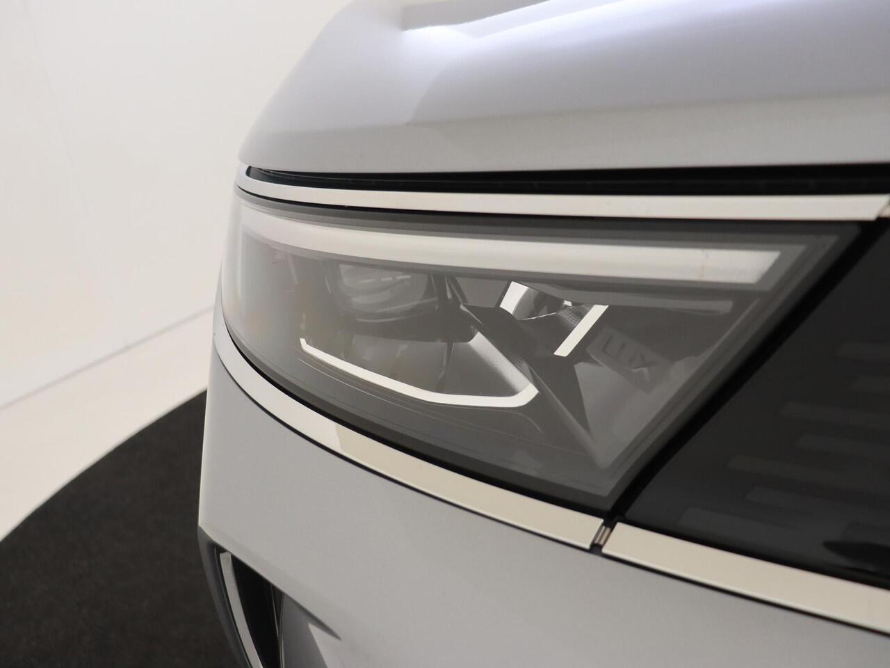 Opel MOKKA Electric Ultimate 50 kWh | Automaat | Rondom camera | Parkeersensoren