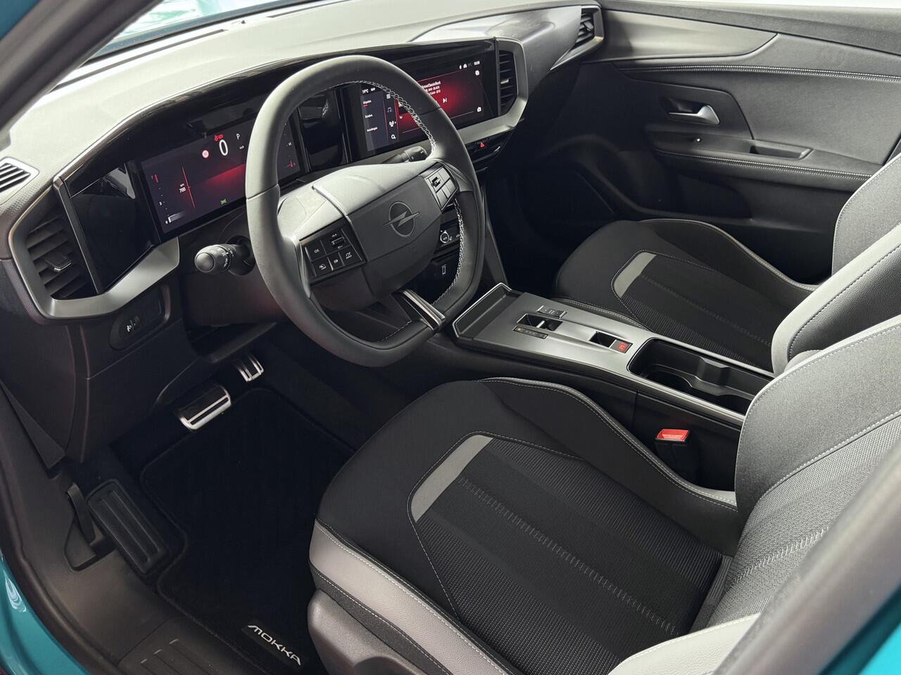 Opel MOKKA 1.2 TURBO 130PK GS LINE / BLACK PACK 360.CAM 06/2025 CAPRLAY STOEL/STUUR VERW CAMERA ?Top Auto's Wijchen , 30 Jaar Specialist in Opel : Alle Type's : Ultimate / GS / Edition / Business , Zowel PHEV / HEV / MHEV / TURBO / HYBRID / Benzine ?