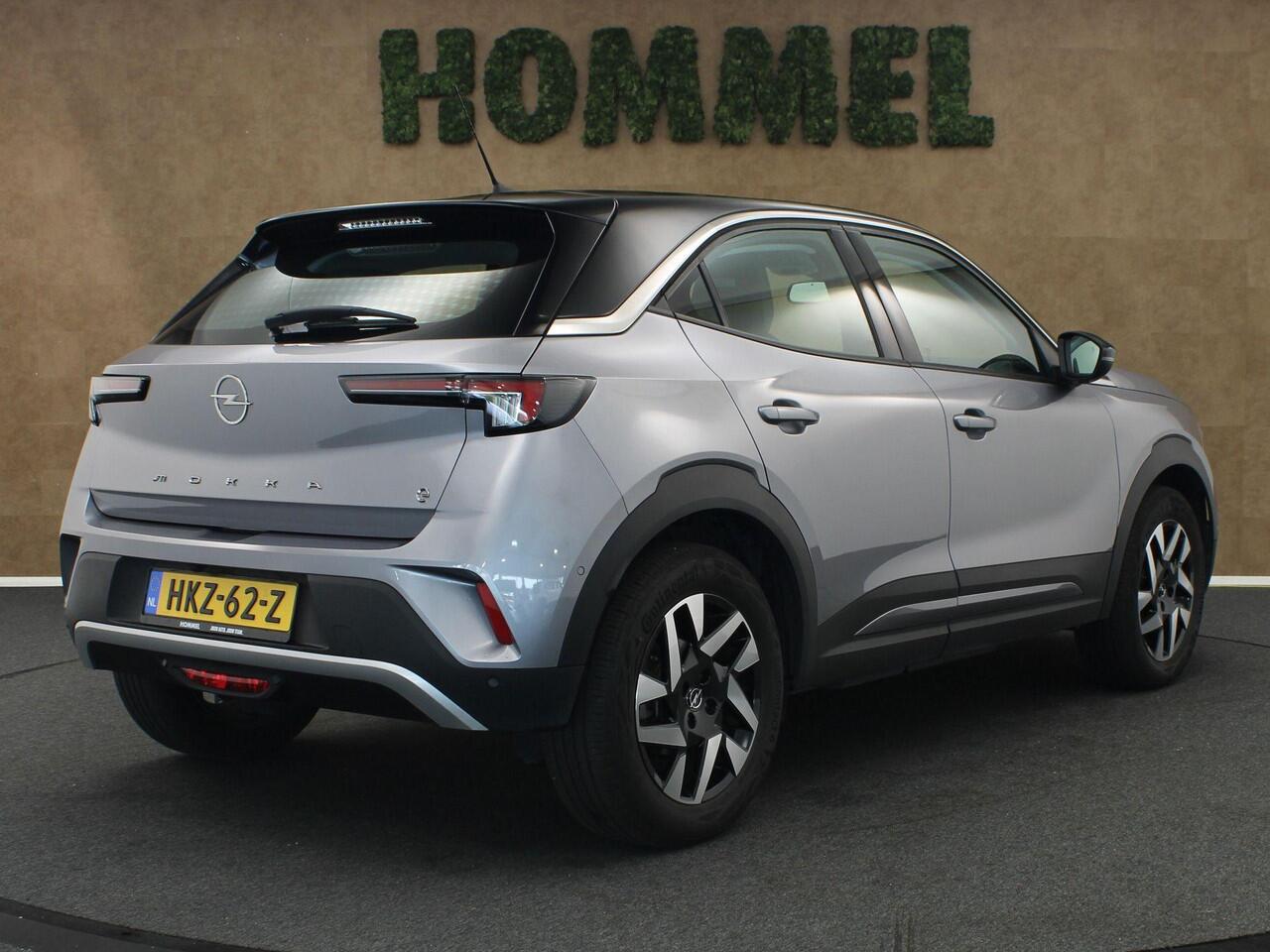 Opel MOKKA Mokka-e Level 3 50 kWh - SOH 99,8 % !!- NAVIGATIE - PARKEERSENSOREN VOOR/ ACHTER - TWO TONE LAK - 17 INCH LICHT METALEN VELGEN - DODEHOEK DETECTIE - KEYLESS ENTRY/ START - LICHT/ REGENSENSOR - CAMERA