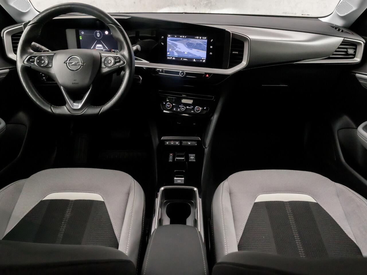 Opel MOKKA 1.2 Turbo GS Line Automaat (VIRTUAL COCKPIT, APPLE CARPLAY, GROOT NAVI, STUUR/STOELVERWARMING, LEDER, SPORTSTOELEN, GETINT GLAS, 360 CAMERA, ADAPTIVE CRUISE, NIEUWSTAAT)