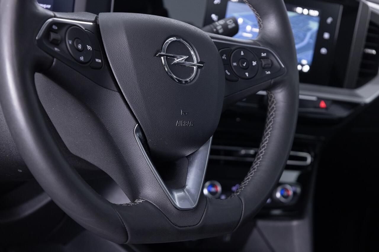 Opel MOKKA Mokka-e Elegance 50-kWh | SOH 100% | Half LEDER | Full LED | ECC