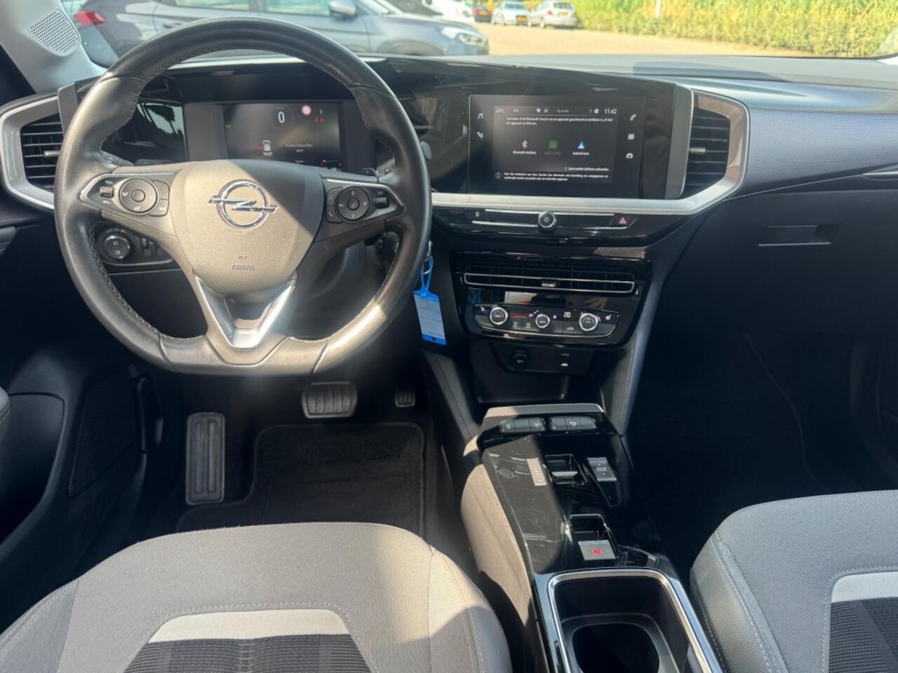 Opel MOKKA 1.2 TURBO AUT. 130PK HALF-LEER LED NAVI CAMERA TREKHAAK CARPLAY PDC