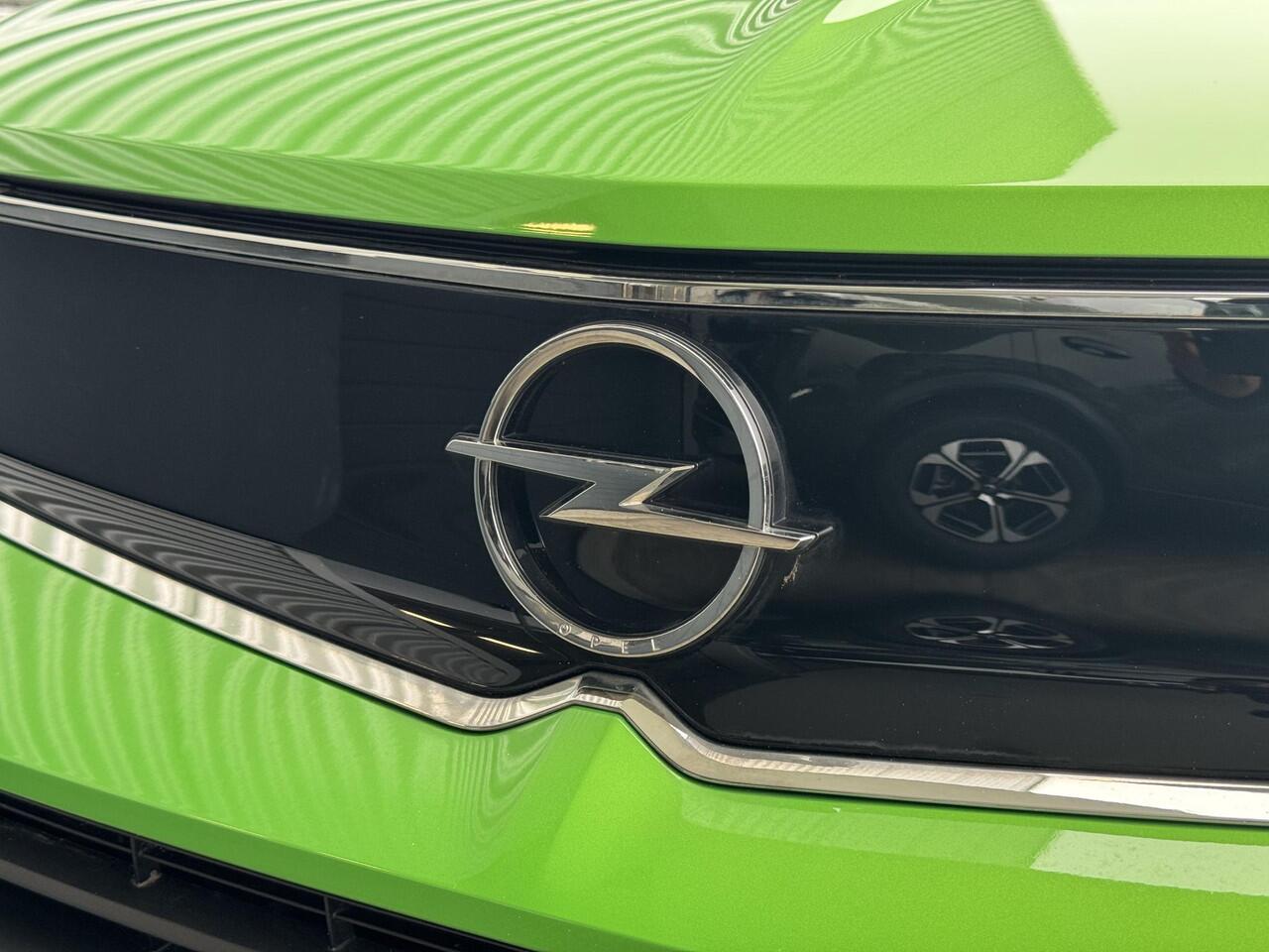 Opel MOKKA Mokka-e Edition 3-FASEN 50kWh 136pk | NAVI PRO | 180° CAMERA + SENSOREN | KEYLESS | CLIMA | ISOFIX | DAB+ | APPLE CARPLAY / ANDROID AUTO | WARMTEPOMP |