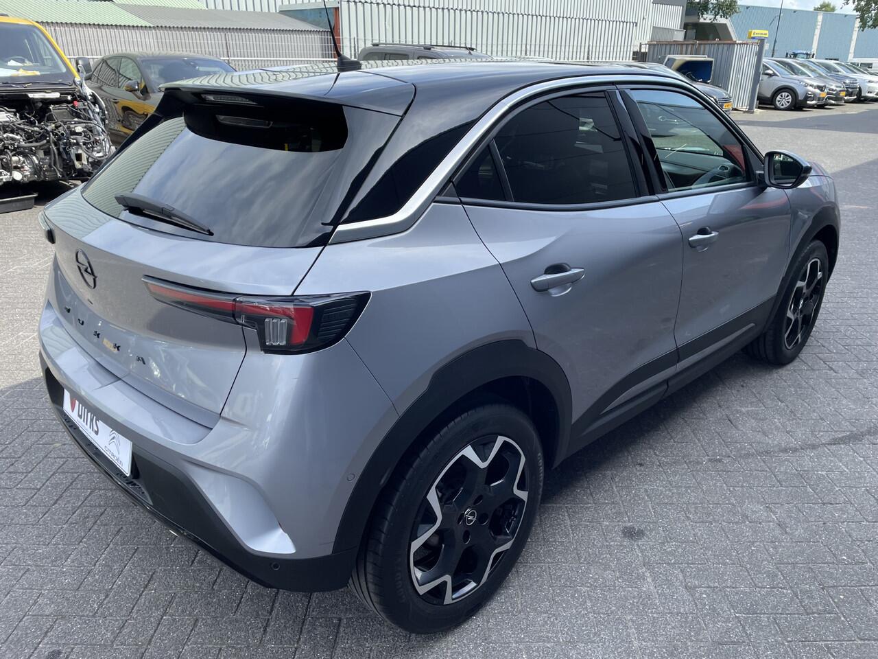 Opel MOKKA 130pk Ultimate (Camera - Keyless Entry - Parkeersensoren V+A - Navigatie - LED - Automatische Airco - Apple Carplay -Adaptieve Cruise Controle)