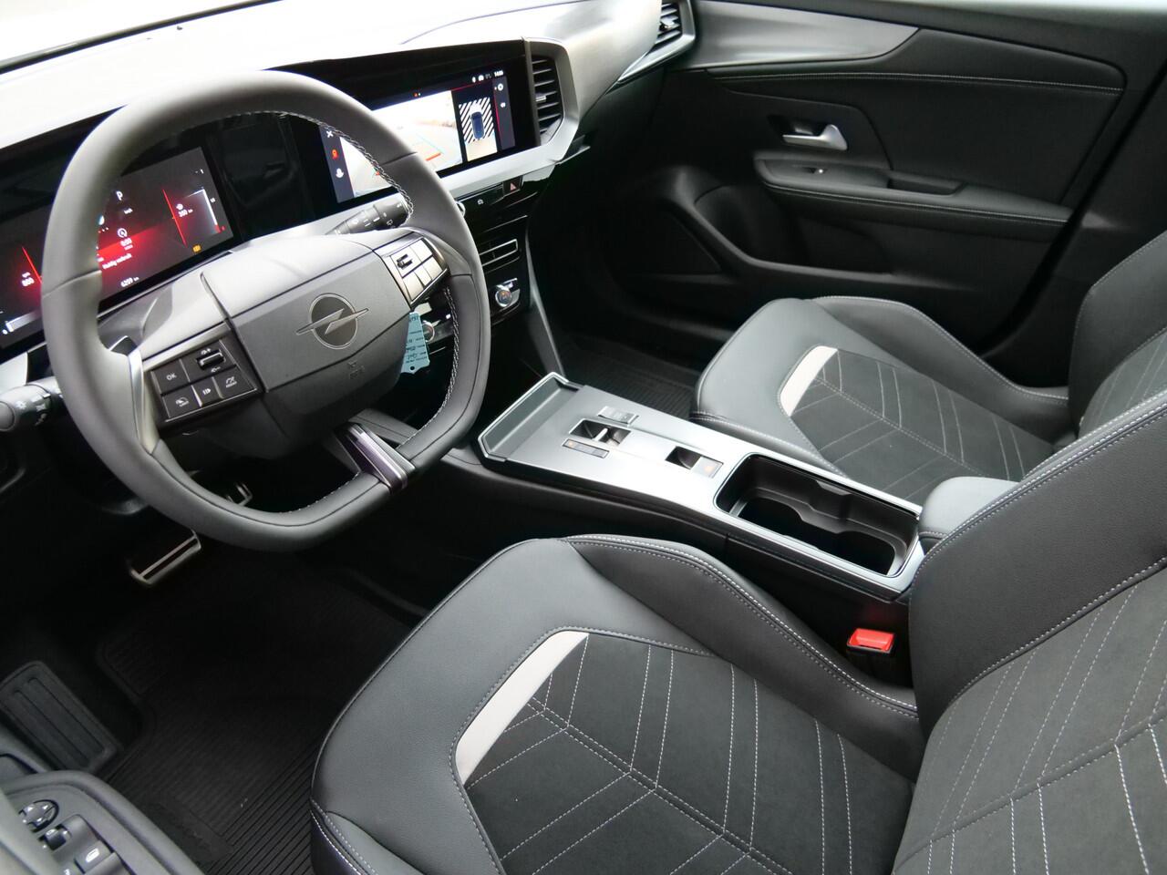 Opel MOKKA 1.2 Turbo Ultimate 130 Pk Automaat DAB / Apple Carplay / Camera / Massage-stoel