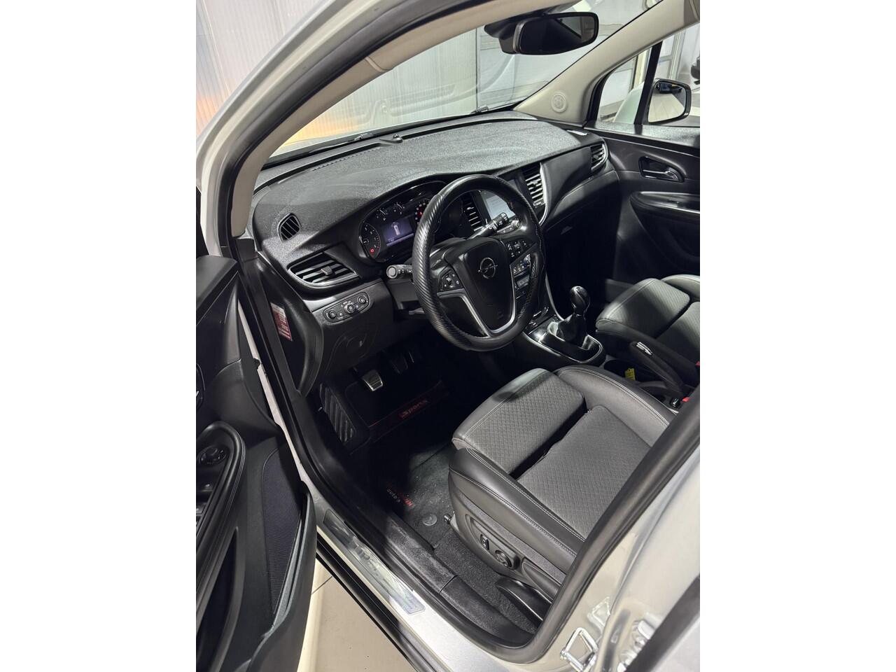 Opel MOKKA X 1.4 Turbo 120 Jaar Edition | AGR Stoelen | Camera | Nette Auto |