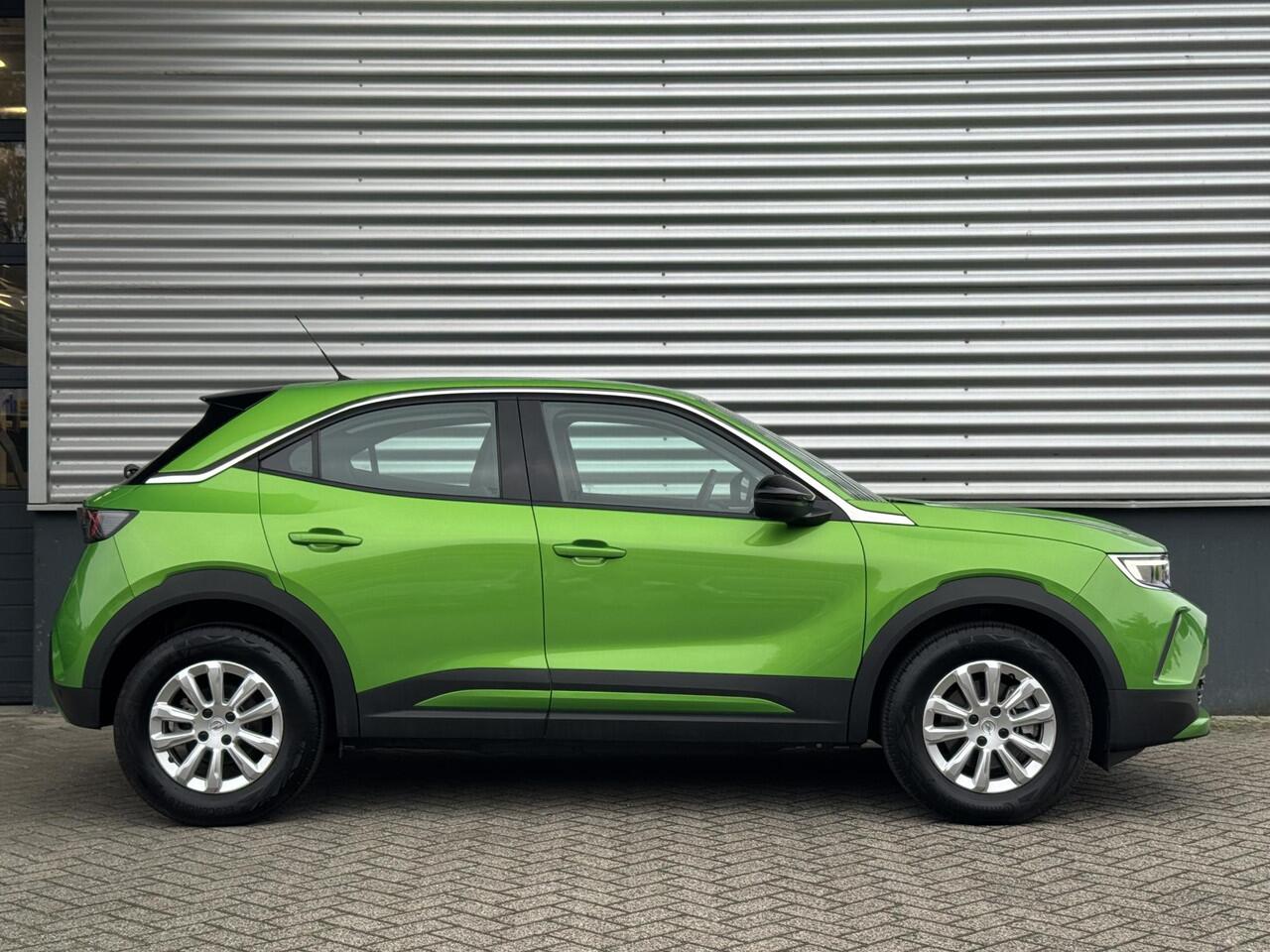 Opel MOKKA Mokka-e Edition 3-FASEN 50kWh 136pk | NAVI PRO | 180° CAMERA + SENSOREN | KEYLESS | CLIMA | ISOFIX | DAB+ | APPLE CARPLAY / ANDROID AUTO | WARMTEPOMP |