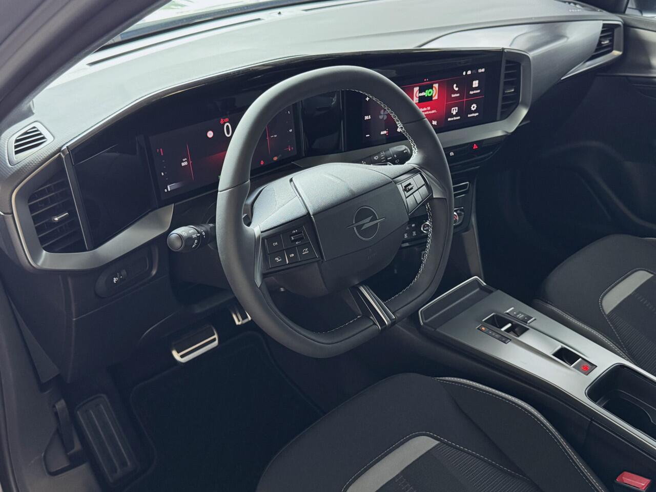 Opel MOKKA 1.2 TURBO 130PK ? NIEUWE MOKKA ? GS LINE / BLACK PACK 360.CAM 03/2025 CAPRLAY STOEL/STUUR VERW CAMERA