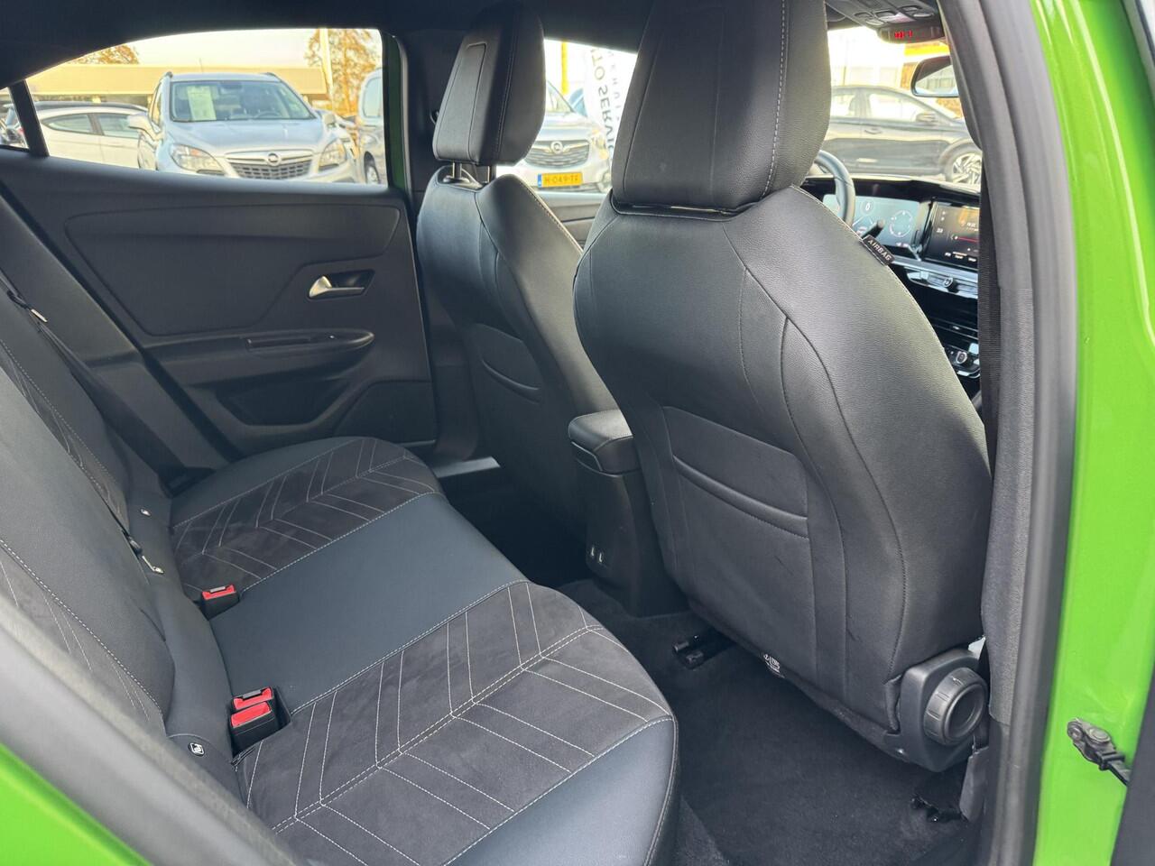 Opel MOKKA 1.2 Turbo Ultimate AUT-8 AUTOMAAT 8-traps | 1e eigenaar incl. garantie | Full LED | Leder\alcantara stoelen met massage | groot display | 18"LMV | Camera achter