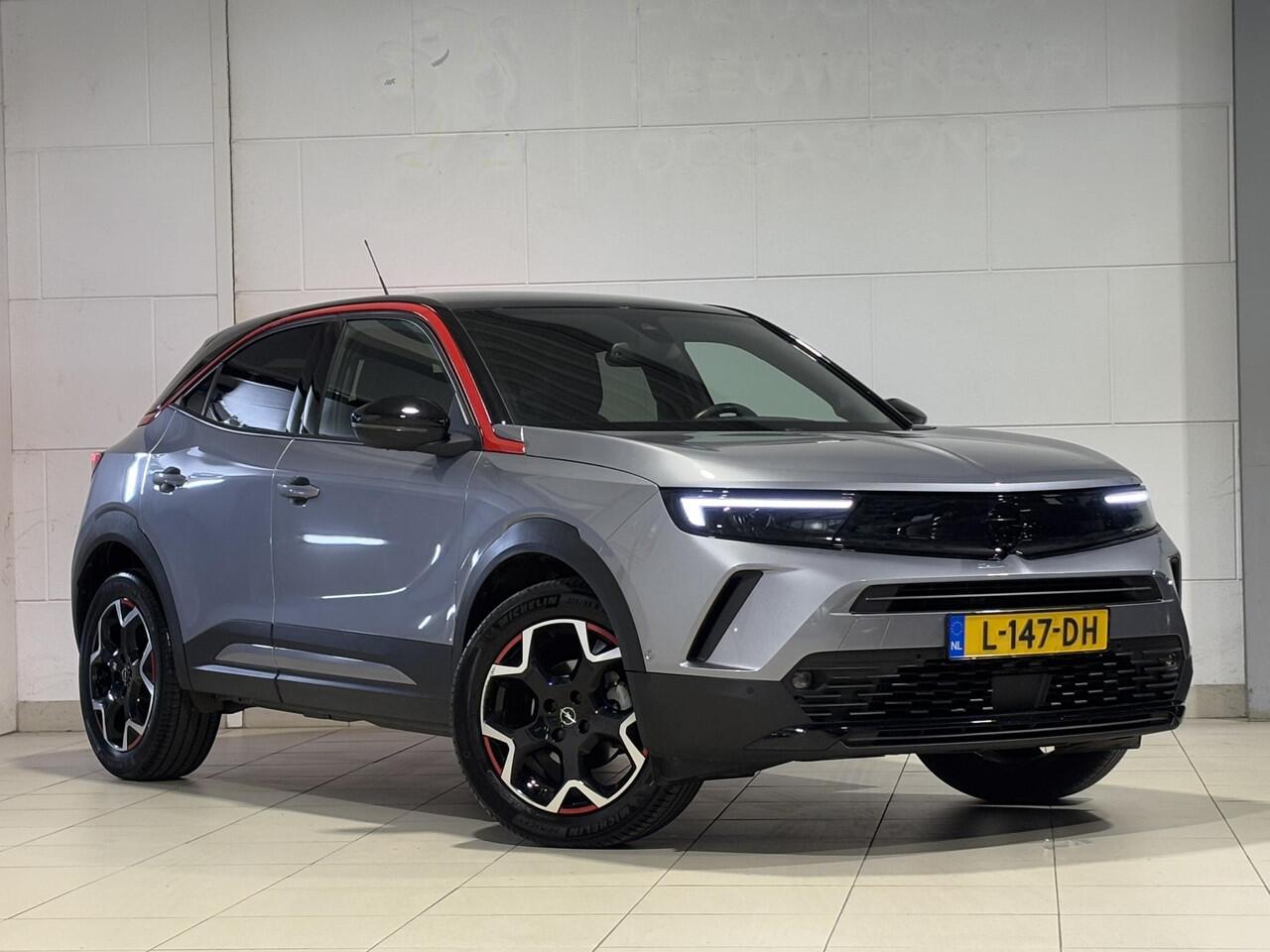 Opel MOKKA GS 1.2 Turbo 100pk | 18" TRI-COLOR VELGEN | PURE PANEL | BLACK PACK | 180° CAMERA + SENSOREN | DODEHOEK BEWAKING | ISOFIX |