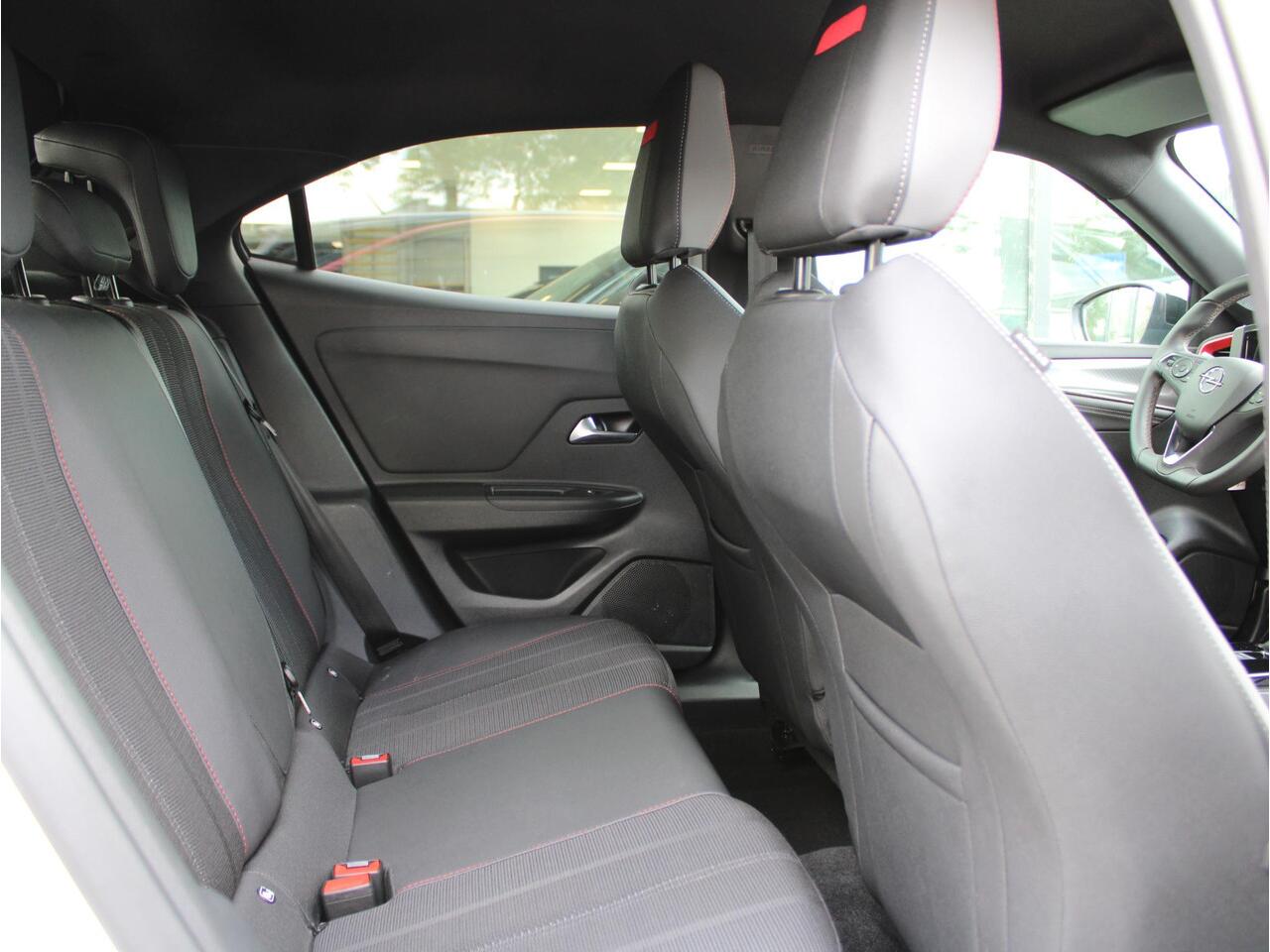 Opel MOKKA 1.2 Level 4 | Navi / Camera / Climate